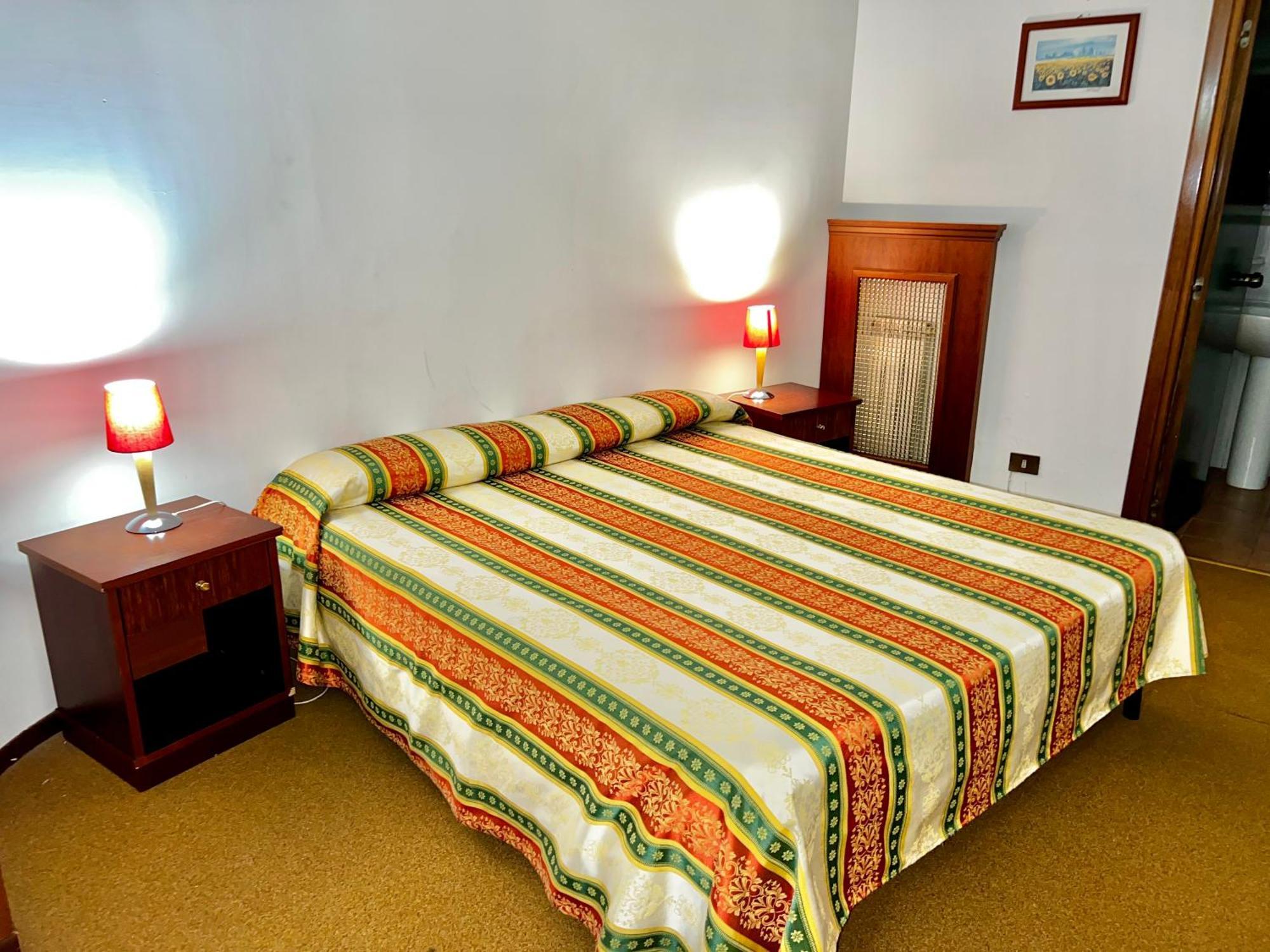 ปาร์โก้ ติร์เรโน เรสซิเดนซ์ Hotel โรม ภายนอก รูปภาพ